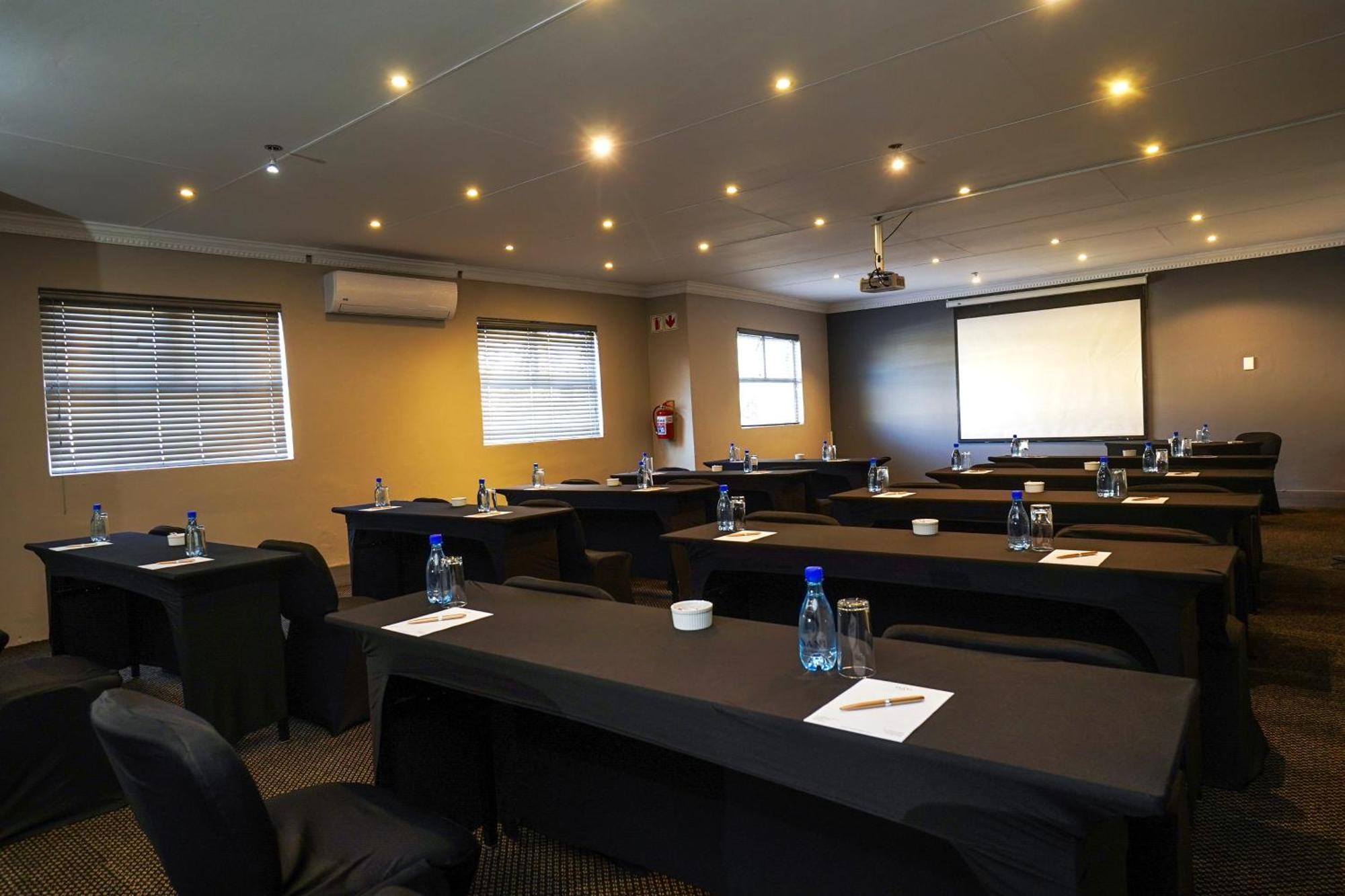 Inani Hotel Gallagher Midrand Kültér fotó